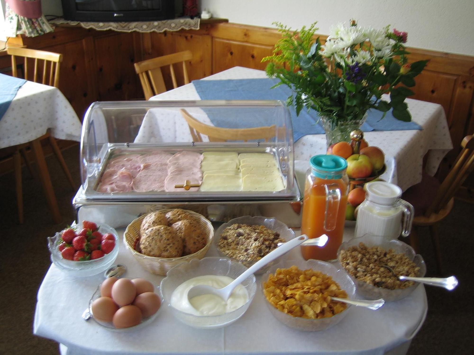 Haus Geiger Bed & Breakfast Scharnitz Exterior photo
