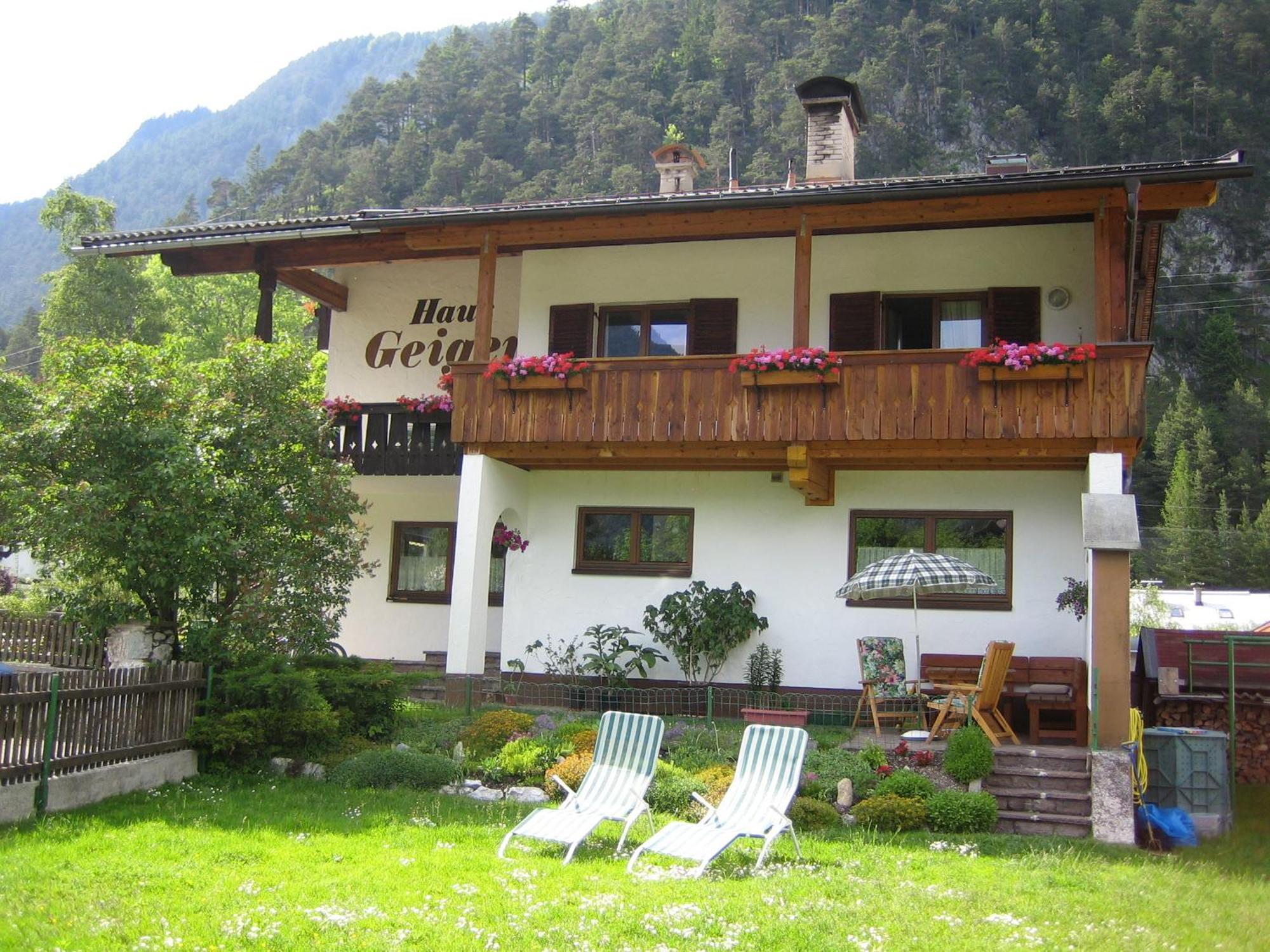 Haus Geiger Bed & Breakfast Scharnitz Exterior photo