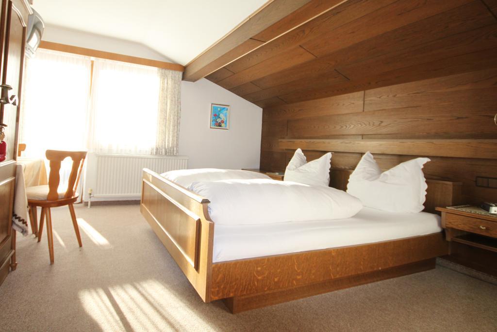 Haus Geiger Bed & Breakfast Scharnitz Exterior photo