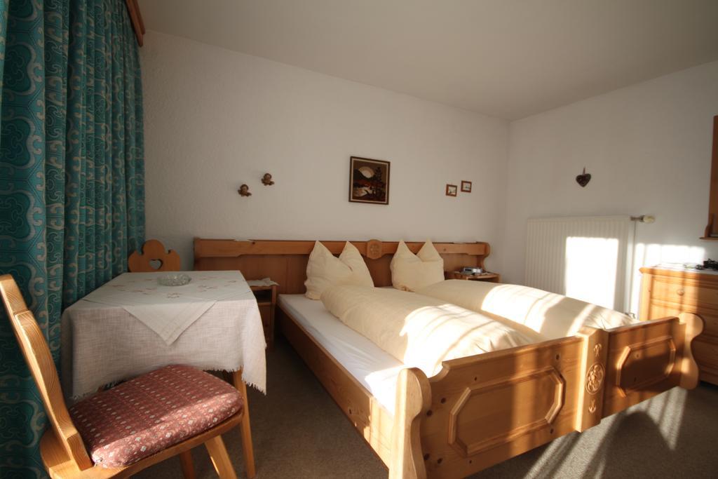 Haus Geiger Bed & Breakfast Scharnitz Exterior photo