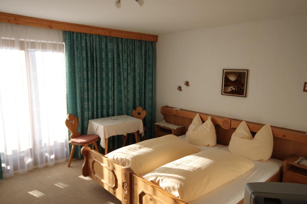 Haus Geiger Bed & Breakfast Scharnitz Exterior photo